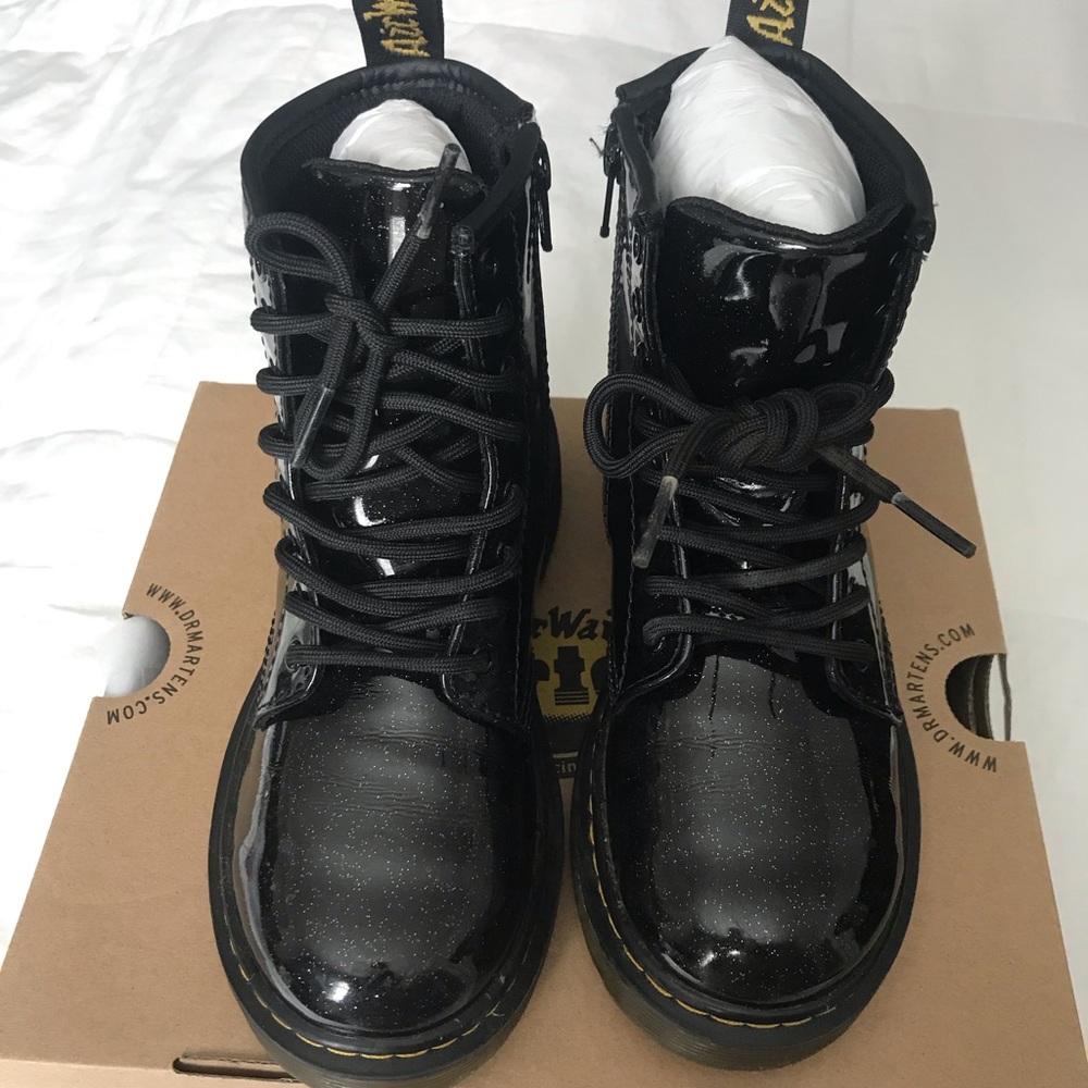 Little girls US size 1 glitter Dr. Martens